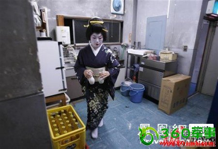 ������ʵ�ձ����е��Ļ����ռ�